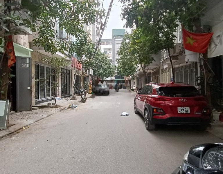 Trong nhà bao gồm có 3 PN bán nhà bán ngay với giá thỏa thuận từ 9.3 tỷ diện tích chuẩn 40m2 vị trí đẹp tọa lạc ở Văn Quán, Hà Đông-01