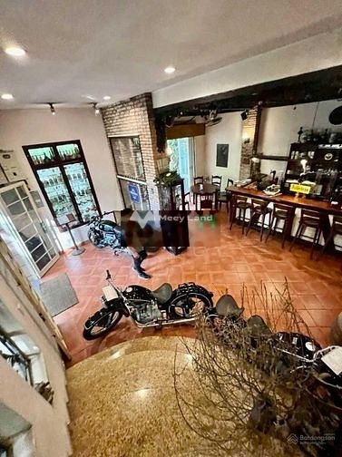 Ở Nguyễn Du, Hồ Chí Minh, cho thuê nhà, giá thuê mong muốn 560 triệu/tháng với diện tích khoảng 920m2, căn này có 2 phòng ngủ vị trí tốt-01
