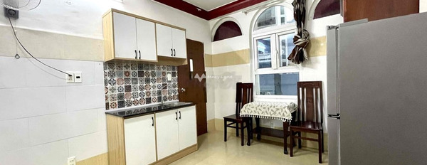 Trả nợ cho thuê phòng trọ với diện tích khoảng 25m2 Quận 3, Hồ Chí Minh, Nội thất đầy đủ giá thuê bàn giao 5.3 triệu/tháng tiện ích đầy đủ-03