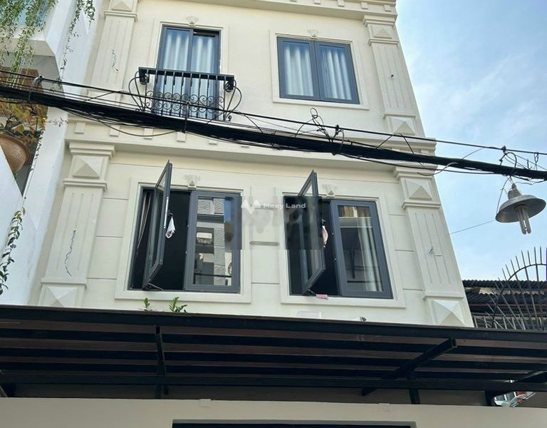 Bán nhà vị trí hấp dẫn nằm ở Phường 8, Hồ Chí Minh bán ngay với giá cực rẻ 20.5 tỷ diện tích 6998m2 trong nhà này thì có 10 phòng ngủ-01