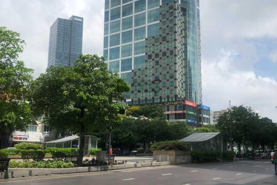 69 tỷ bán tòa nhà building 12mx20m hầm 6 tầng ngay Nguyễn Gia Trí P. 25 BT thu nhập 230 triệu/tháng -01