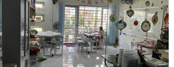 Diện tích chuẩn 35m2 bán nhà vị trí thích hợp Trịnh Văn Bô, Xuân Phương trong ngôi nhà này có 3 PN 4 WC cảm ơn đã xem tin-02