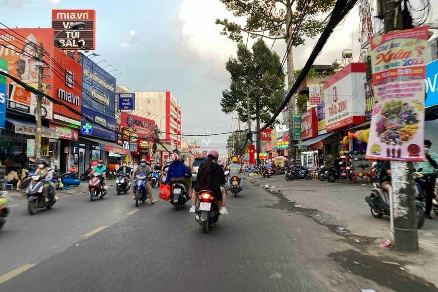 Bán nhà mặt tiền đường Nguyễn Văn Tăng, Quận 9-01