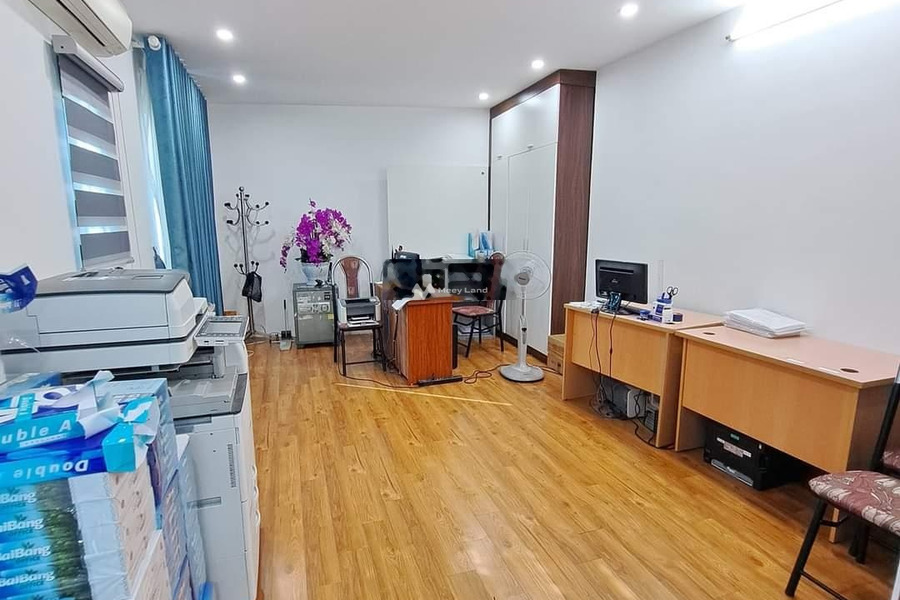 DT 48m2 bán nhà ở vị trí ngay ở Trương Định, Hai Bà Trưng nhà nhìn chung có 3 PN 3 WC vị trí thuận lợi-01