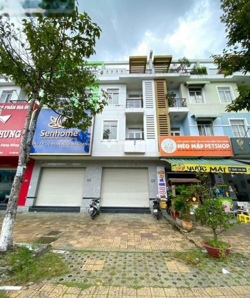 Nhà này có 5 phòng ngủ bán nhà bán ngay với giá ngạc nhiên chỉ 12 tỷ có diện tích chung 120m2 vị trí đặt ở trung tâm Hưng Phú, Cần Thơ-01