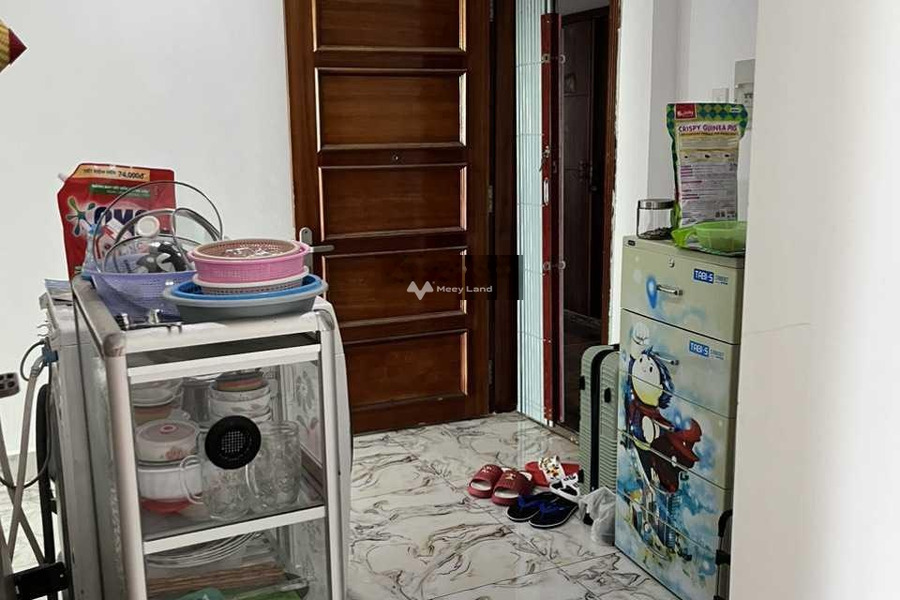 Trong căn hộ nhìn chung gồm 2 phòng ngủ, cho thuê căn hộ vị trí hấp dẫn ngay tại Lê Văn Lương, Tân Hưng, 2 WC giá siêu rẻ-01