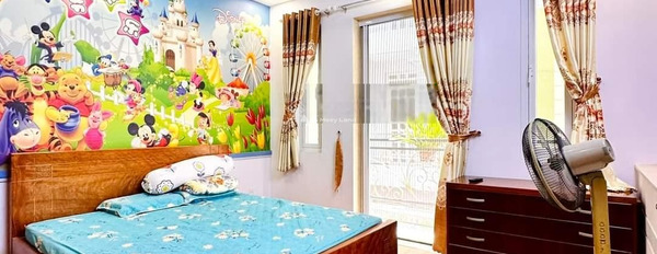 Diện tích 68m2 bán nhà ở vị trí mặt tiền nằm tại Phường 6, Hồ Chí Minh tổng quan nhà này thì gồm 4 phòng ngủ 5 WC vị trí thuận lợi-02