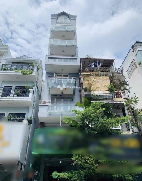 Cho thuê nhà tọa lạc tại Quận 1, Hồ Chí Minh, thuê ngay với giá cơ bản từ 65 triệu/tháng có diện tích sàn 68m2, hướng Đông, nhà bao gồm có 10 PN-01