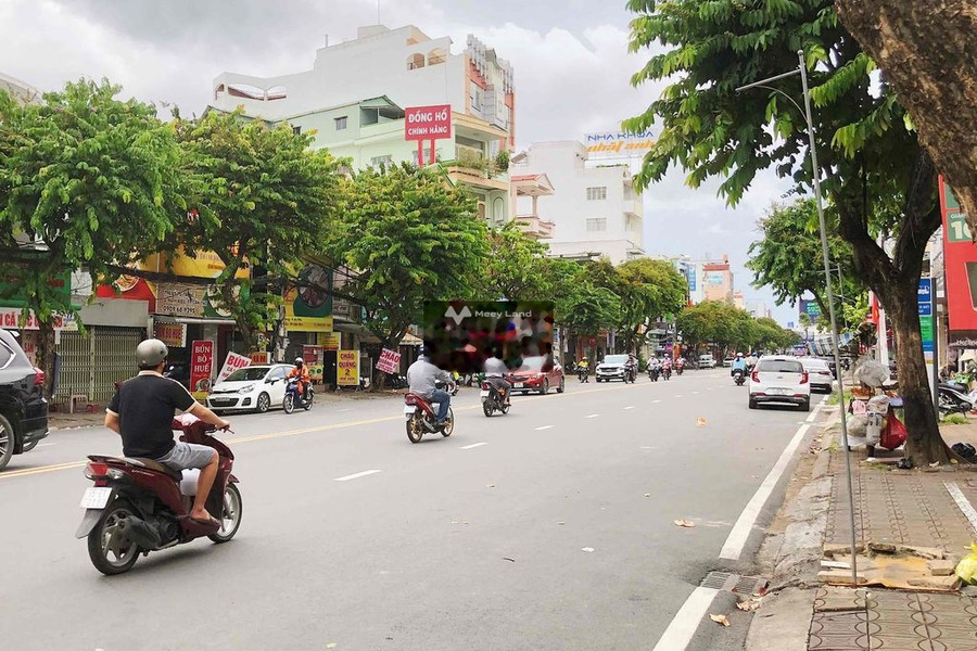 Vị trí mặt tiền nằm tại Lý Tự Trọng, An Cư bán nhà bán ngay với giá mua liền chỉ 22.5 tỷ căn nhà có tổng cộng 3 PN-01