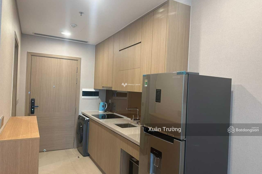Tại Láng Thượng, Đống Đa, cho thuê chung cư giá thuê siêu mềm từ 14 triệu/tháng, căn hộ nhìn chung gồm 1 phòng ngủ, 1 WC có chỗ để xe-01
