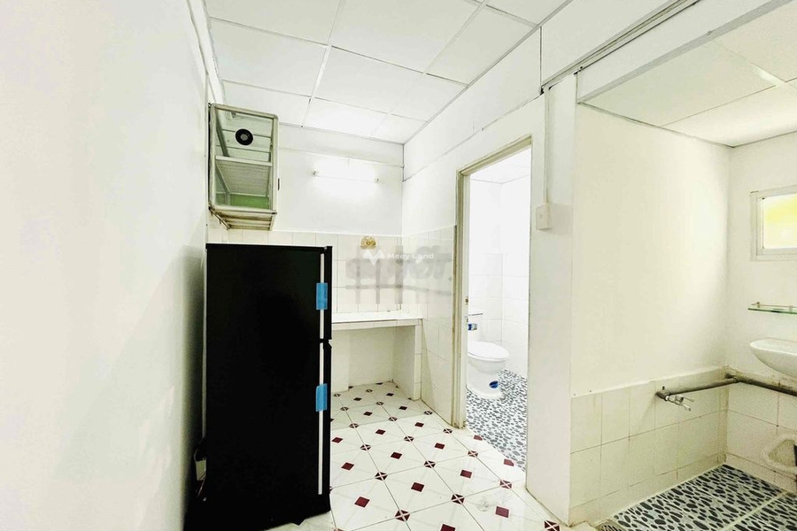 Căn hộ 1 PN, cho thuê căn hộ tọa lạc ngay Nguyễn Thị Minh Khai, Hồ Chí Minh, trong căn hộ này thì có 1 PN, 1 WC tiện ích bao phê-01