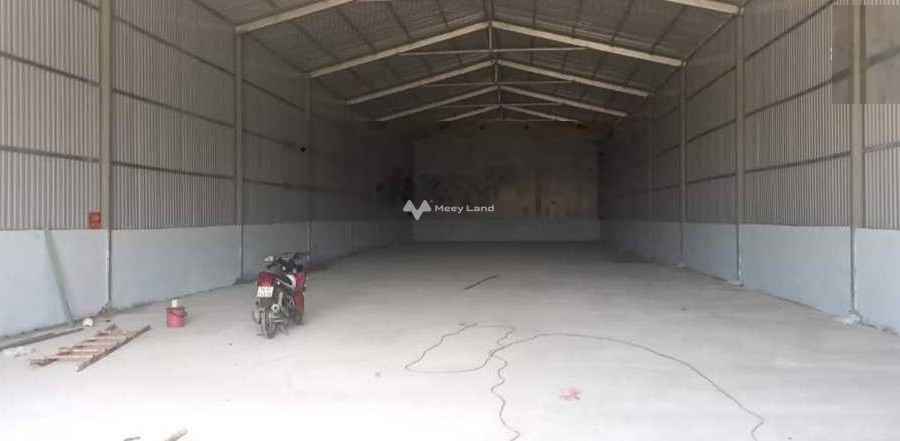 Hiện tại cho thuê kho bãi có một diện tích 700m2 trong Bình Chuẩn, Thuận An giá thuê chính chủ 35 triệu/tháng thuận tiện di chuyển-01