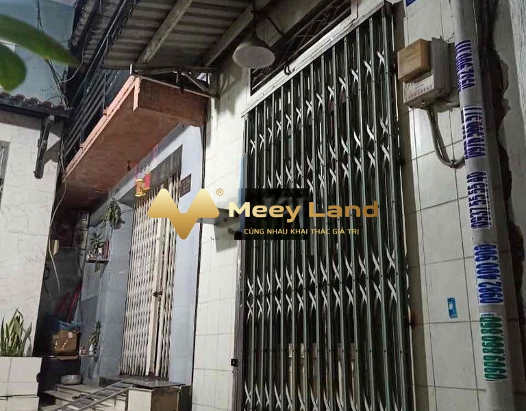 Bán nhà vào ở ngay giá chỉ 690 triệu có diện tích chính 21m2 nằm tại Lê Minh Xuân, Bình Chánh-01