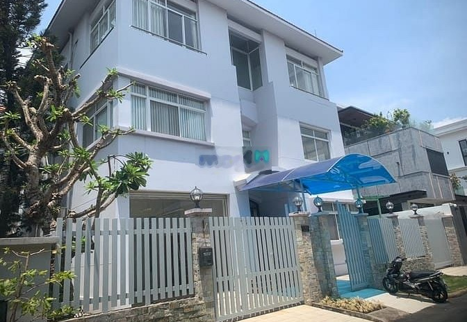 Cho thuê BTĐL Mỹ Hào, pmh, quận 7. Diện tích: 350m, 5 phòng, giá 75tr 