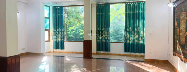 Vị trí đặt ngay trung tâm Duy Tân, Dịch Vọng cho thuê nhà thuê ngay với giá chốt nhanh 62 triệu/tháng, trong căn này thì có 9 phòng ngủ-02