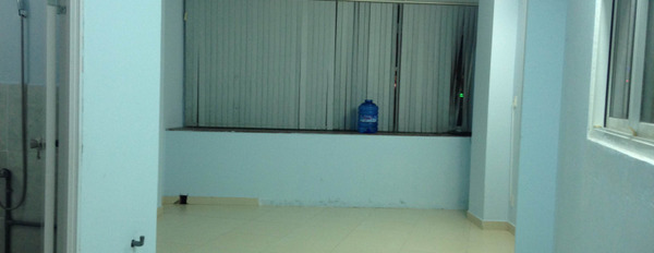 Phòng đẹp như căn hộ mini mặt tiền 68A Phan Đăng Lưu, Q.Phú Nhuận, có thang máy - máy giặt-02