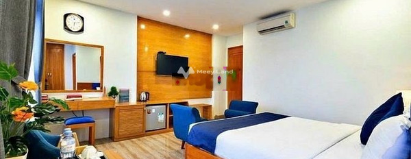 Nhà gồm 30 phòng ngủ bán nhà ở có diện tích chính 730m2 giá bán đề xuất 90 tỷ mặt tiền tọa lạc ở Quận 1, Hồ Chí Minh-03