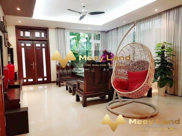 Cần cho thuê nhà ở mặt tiền tọa lạc ngay trên Lưu Khánh Đàm, Hà Nội, giá thuê khuyến mãi 23 triệu/tháng, 210 m2-01