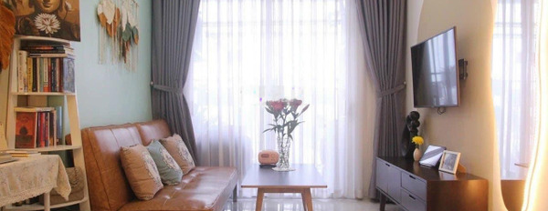 Vị trí thuận lợi Hoàng Văn Thụ, Thủ Dầu Một, bán chung cư bán ngay với giá rẻ 2.2 tỷ, trong căn này gồm 2 phòng ngủ, 2 WC hỗ trợ mọi thủ tục miễn phí-03
