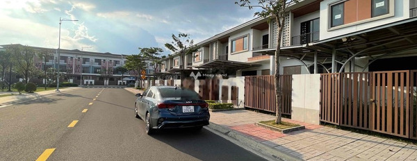 Nhà có 3 PN bán nhà ở diện tích chuẩn 100m2 giá bán cơ bản 2.8 tỷ vị trí nằm tại Vĩnh Tân, Bình Dương, hướng Nam-03