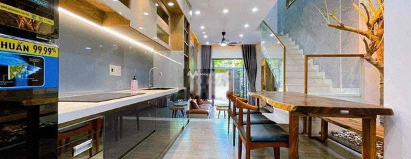 Ở An Khê, Đà Nẵng, cho thuê nhà, thuê ngay với giá cực tốt 13 triệu/tháng Diện tích nền 60m2, căn nhà bao gồm có 3 PN sổ hồng chính chủ-02