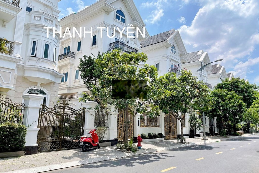 Cho thuê biệt thự CityLand Garden nội thất sang trọng. -01