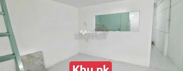 Nhà có 1 PN, cho thuê nhà, thuê ngay với giá rẻ 3.9 triệu/tháng tổng diện tích 30m2 vị trí đặt ở Phạm Văn Chiêu, Phường 8-02