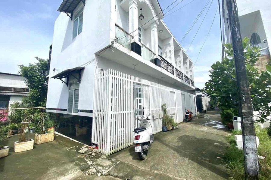 Cho thuê nhà vị trí hấp dẫn nằm ở Ninh Kiều, Cần Thơ, giá bàn giao 4.5 triệu/tháng với diện tích chuẩn 28m2, trong ngôi nhà này 1 phòng ngủ-01