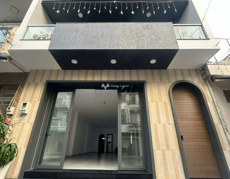 Nhà gồm 4 phòng ngủ cho thuê nhà ở có diện tích trung bình 136m2 thuê ngay với giá gốc chỉ 35 triệu/tháng vị trí thuận lợi nằm ở Bình Tân, Hồ Chí Minh-01