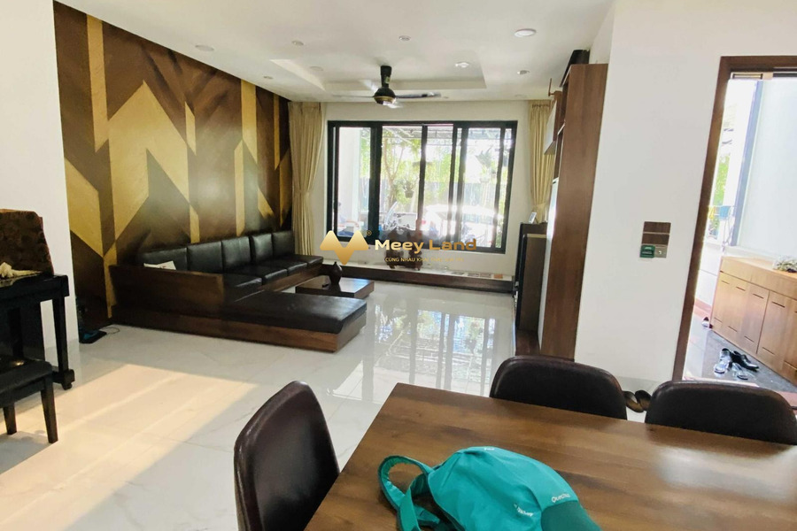 Tổng 4 PN cho thuê nhà ở dt là 100 m2 giá thuê mua liền từ 20 triệu/tháng vị trí ngay ở Phước Kiển, Hồ Chí Minh-01