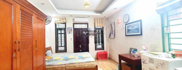 Nhà có 3 PN bán nhà ở diện tích 35m2 giá bán chỉ 2.9 tỷ trong Long Biên, Hà Nội-03