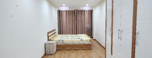 Bán gấp nhà Trịnh Công Sơn, gần Hồ Tây thông Lạc Long Quân 30m2, giá 5.9 tỷ-02