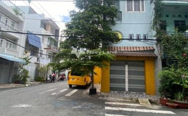 Nhà 4 PN bán nhà ở có diện tích chung là 40m2 bán ngay với giá bàn giao 5.5 tỷ vị trí đẹp ở Tân Phú, Hồ Chí Minh, với mặt đường 8 mét-02