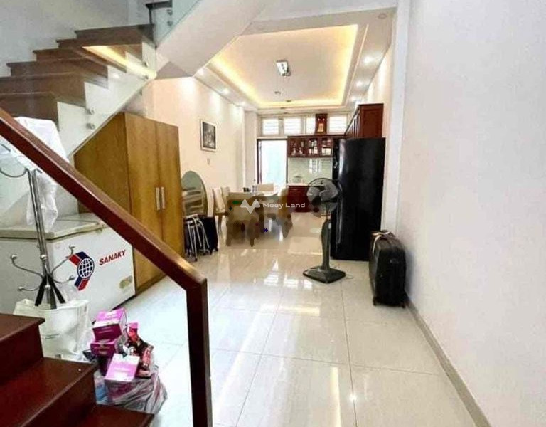 Giá 13.99 tỷ bán nhà có diện tích rộng 74m2 vị trí mặt tiền tọa lạc trên Nguyễn An Ninh, Bình Thạnh nhà gồm 4 PN, 4 WC liên hệ chính chủ.-01