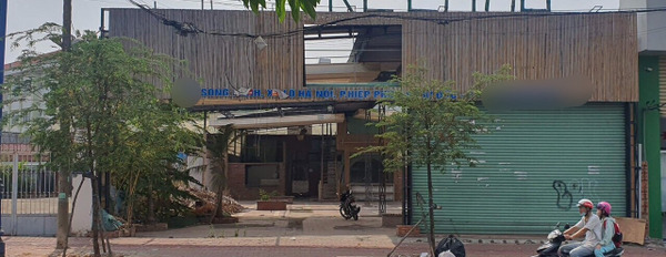 Bán nhà mặt tiền Xa lộ Hà Nội, Phường Hiệp Phú-03