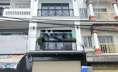 Tại Phú Trung, Tân Phú, cho thuê nhà, giá thuê êm chỉ 22 triệu/tháng có một diện tích là 420m2, căn nhà gồm 6 phòng ngủ cực kì sang trọng-03