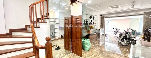 Có diện tích chung 60m2 bán nhà mặt tiền tọa lạc ngay tại Cầu Giấy, Hà Nội trong nhà này có tổng 4 PN 4 WC lh xem trực tiếp-02