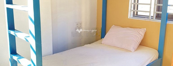 Hướng Đông Nam, cho thuê chung cư mặt tiền tọa lạc gần Ngũ Hành Sơn, Đà Nẵng, trong căn hộ có tổng cộng 1 phòng ngủ, 1 WC bãi đậu xe rộng-03