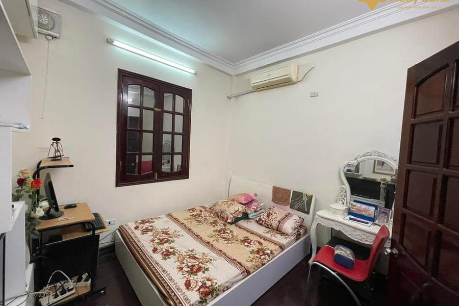 Bán nhà chính chủ mặt ngõ 13 Yên Hòa, 30m2 xây 4 tầng, mặt tiền 3,4m, vượng khí, chỉ 4 tỷ thương lượng-01