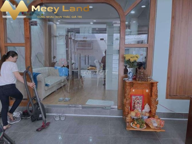 Bán nhà ngay tại Nguyễn Cảnh Dị, Tân Bình vào ở ngay giá mong muốn 12.9 tỷ có diện tích chung 63m2 căn nhà này 4 PN-01