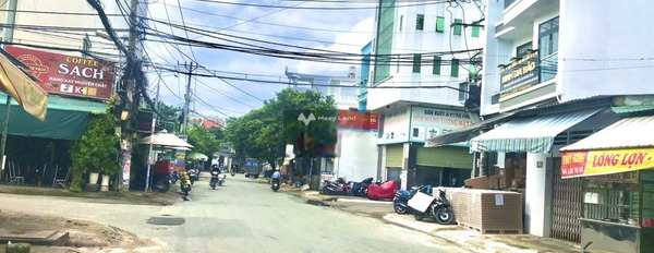 Diện tích 264m2 bán nhà ở vị trí tốt ngay Quận 12, Hồ Chí Minh ngôi nhà gồm có 2 phòng ngủ hỗ trợ mọi thủ tục miễn phí-03