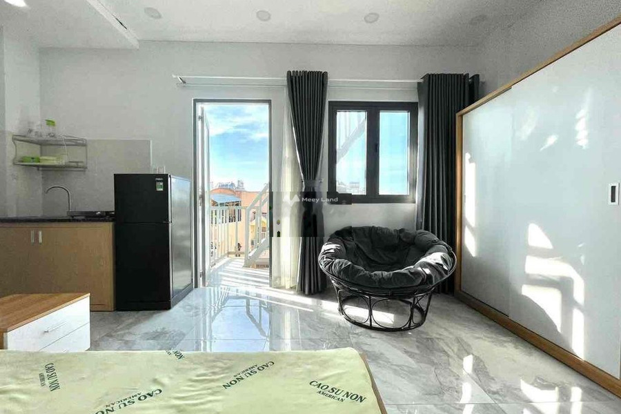 Cho thuê căn hộ vị trí ở Dương Quảng Hàm, Hồ Chí Minh thuê ngay với giá cực rẻ từ 4.5 triệu/tháng, trong căn hộ gồm có 1 phòng ngủ, 1 WC pháp lý nhanh-01