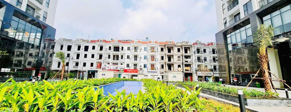 Hàng ngoại giao Rose Town 2 ngủ 71m2 ban công Đông Nam, tầng trung, sổ lâu dài, giá 2,6 tỷ-02