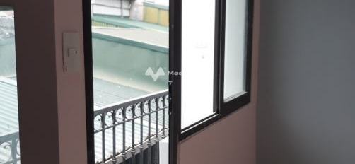 Bán căn hộ vị trí đặt nằm tại Cầu Giấy, Hà Nội, căn hộ nhìn chung có 1 PN sổ hồng chính chủ-02