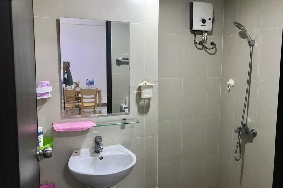 Cho thuê chung cư vị trí trung tâm Quận 9, Hồ Chí Minh, trong căn hộ này có 2 PN, 1 WC khu vực dân cư-01