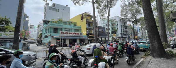 Cho thuê nhà có diện tích sàn 64m2 vị trí đặt ở trong Quận 10, Hồ Chí Minh thuê ngay với giá cạnh tranh 60 triệu/tháng, 4 WC-02