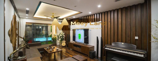 Giấy tờ đầy đủ, cho thuê căn hộ thuê ngay với giá thương mại từ 14 triệu/tháng vị trí đẹp ngay ở Phường Láng Hạ, Hà Nội dt chính là 135m2-03