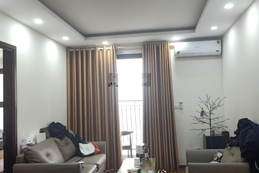 Diện tích 83m2, bán chung cư vị trí đặt tọa lạc ngay trên Phạm Văn Đồng, Hà Nội, tổng quan có tổng cộng 3 phòng ngủ, 2 WC không tiếp trung gian-01