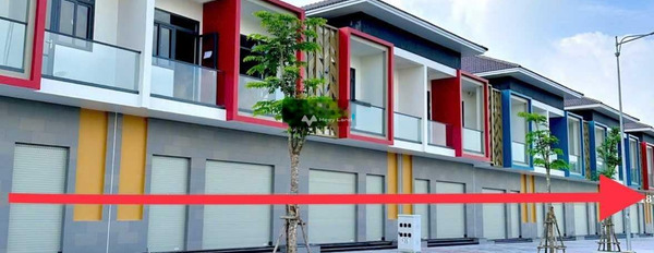 6 tỷ, bán liền kề diện tích khoảng là 250m2 tọa lạc ngay trên Đường Db4, Vĩnh Tân, hướng Đông, nhà bao gồm 4 PN, 5 WC nội thất đầy đủ-03