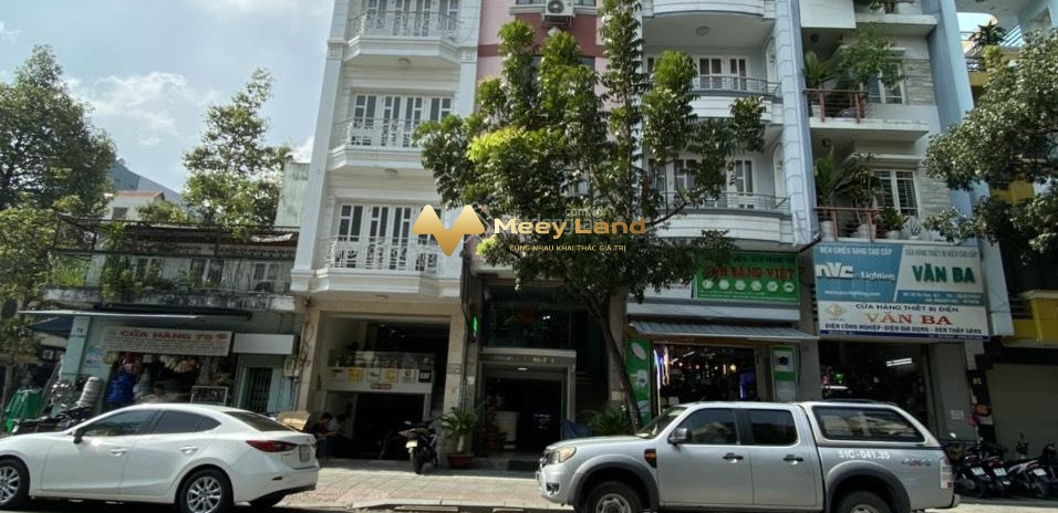 Sắp hoàn nợ ngân hàng bán nhà vị trí ngay Phường Tân Định, Hồ Chí Minh giá hợp lý chỉ 24 tỷ diện tích rộng 88m2 vào ở ngay